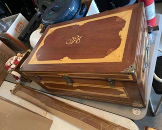 Very nice wooden chest