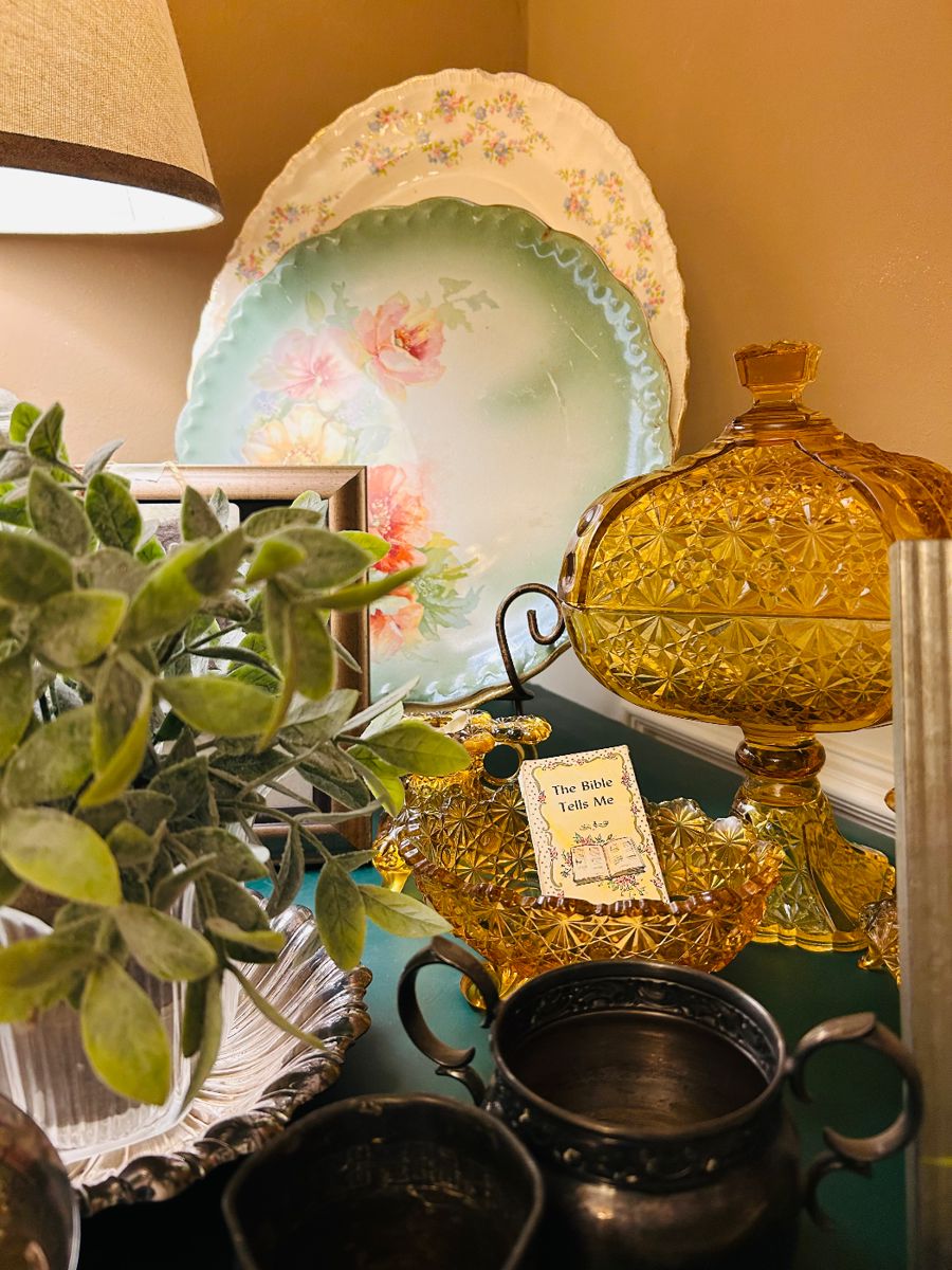 Martin Sisters Estate Sale Garden Land Estates starts on 5/4/2024