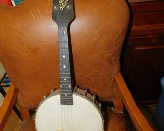 RARE VINTAGE GIBSON TRAPDOOR BANJO UKE 