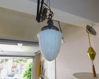 MID CENTURY HANGING LIGHT FIXTURE