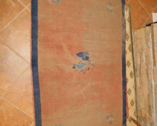 ANTIQUE CHINESE FLORAL 4'  X 8' RUG