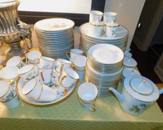 Rare Hutchenreuther "The Drawings Of Audubon" Fine China Service