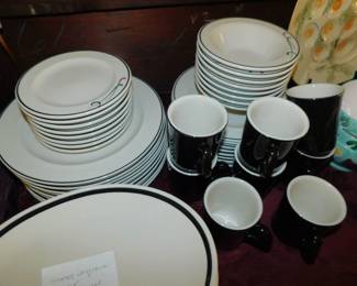 Homer Laughlin Lyrica Dinnerware
