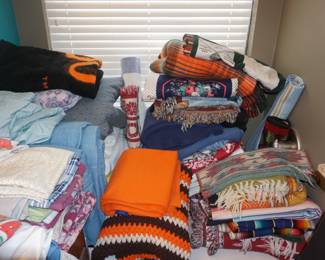 blankets, afghans, comforters, linens