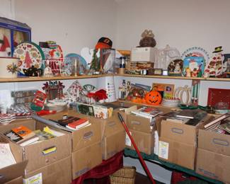 Christmas and other holiday decor, books