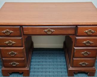 Vintage 7-drawer Wood Desk.  Solid wood furniture, good condition.