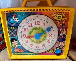 Mattel-A -Time Talking Clock