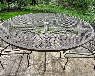 48" Round Woodard Wrought Iron with Mesh Table Top and 2 Matching Woodard Chairs