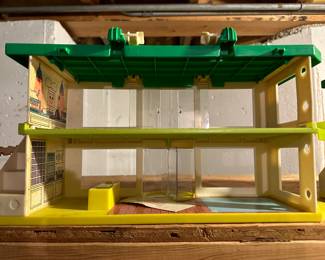 Vintage Holiday Inn Playset with Accessories