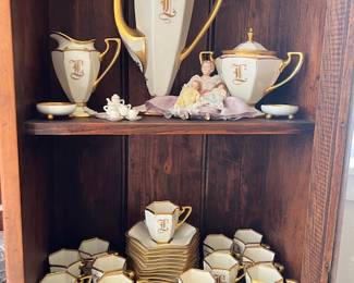 Coffee & tea set