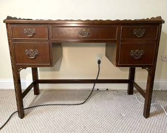 Kittinger Writing Desk