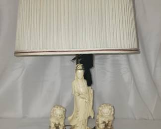 Vintage oriental style plastic and metal lamp
