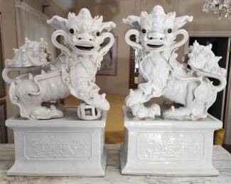 Large Stunning Pair Vintage Porcelain Foo Dogs
