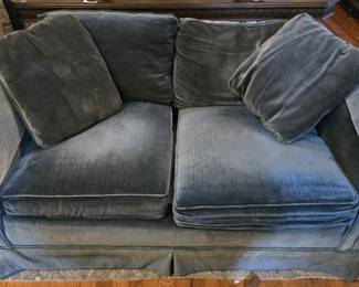 Vintage Navy Blue Velvet Love Seat w Pillows
