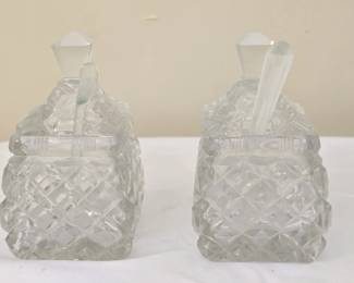 Pair of Diamond Pattern Jars with Lid
