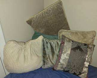 Estate Lot of Vintage Pillows
