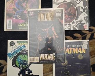 Lot of 5 vintage batman comics
