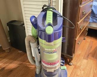 Hoover Plus Fusion Vacuum Cleaner UNTESTED
