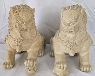 Pair of Heavy Decorative Foo Dogs
