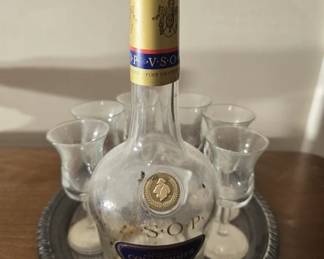Silver plated plate with VSOP bottle and 6 cup
