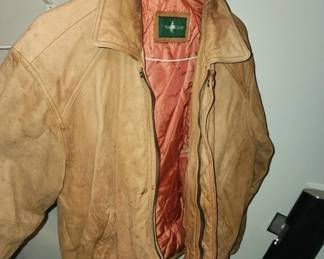 Hunt club leather jacket size medium
