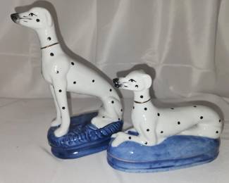 Pair of Staffordshire Style Fitz and Floyd statues
