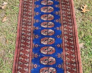 Gorgeous antique small rug
