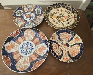 Lot of 4 Vintage hand painted Asian style plates
