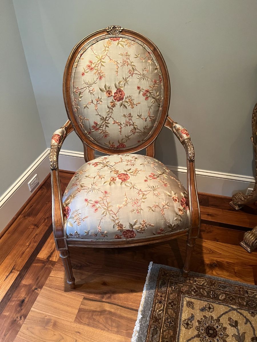 GUNNING AND COMPANY ESTATE SALES IS IN LOWER... starts on 5/25/2024