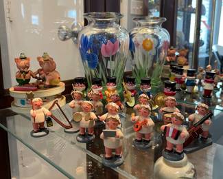 Orient & Flume Signed & Numbered Vase