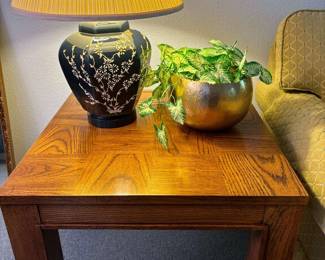 Wood Side Table With Accent Lamp Decor