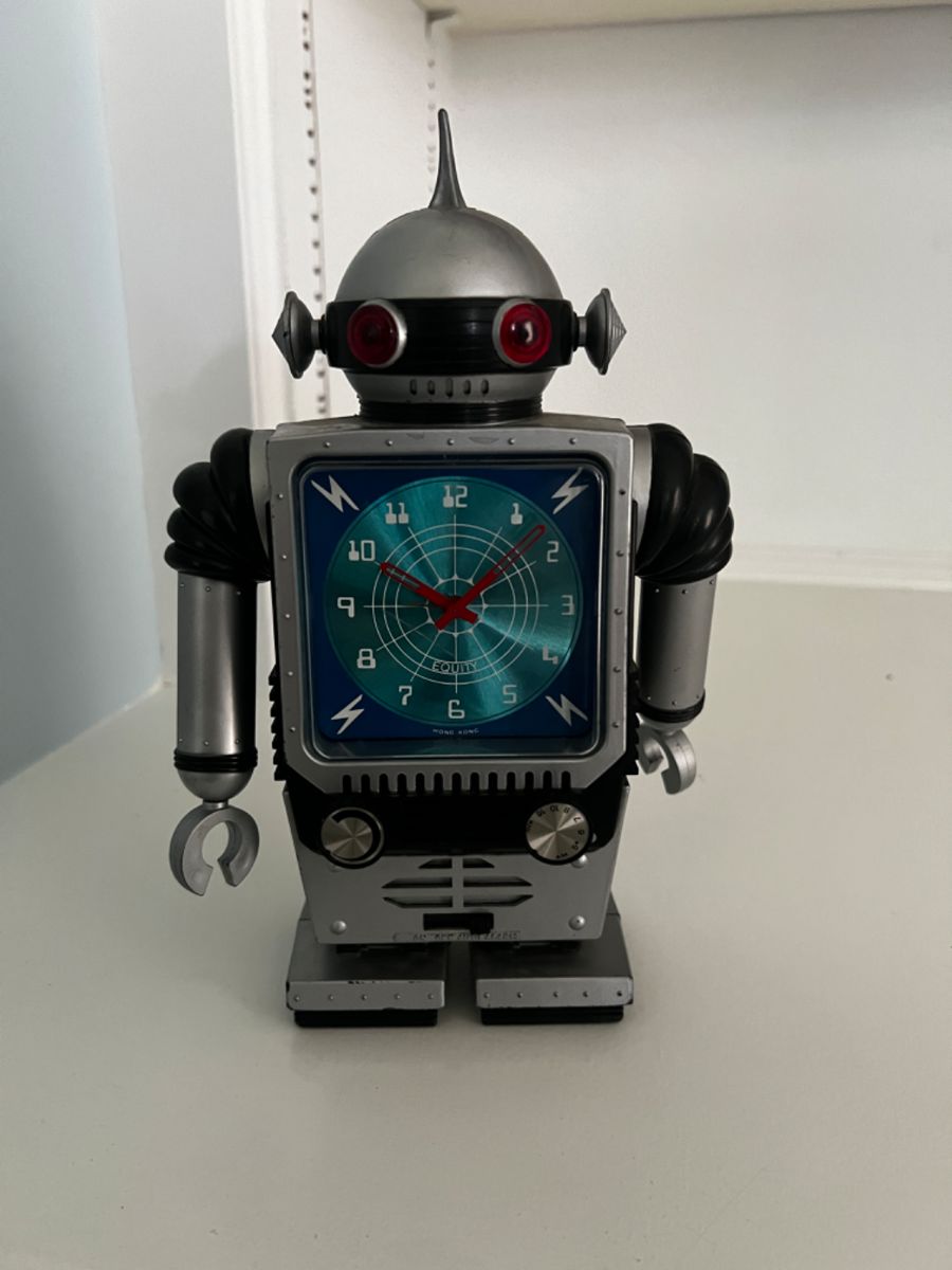 Estate Sale In Penfield starts on 5/10/2024