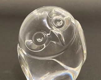 Steuben Crystal Art Glass Owl Figurine
