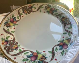 Lenox ‘Tartan Plaid’ dinner plates 