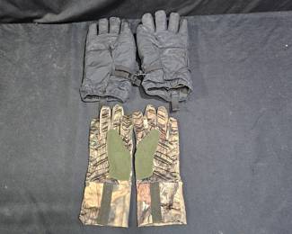 Gates Gloves & Under Armour Glove Liners