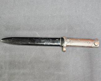 Vintage Bajonett with Metal Sheath