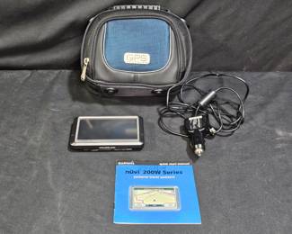 Garmin Nuvi 200W Series Personal Travel Assistant