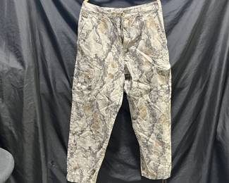 Men's Camo Pants with Adjustable Waist
