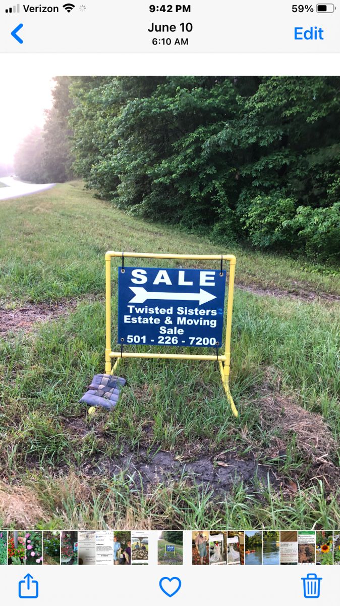 Follow our yellow and blue signs!