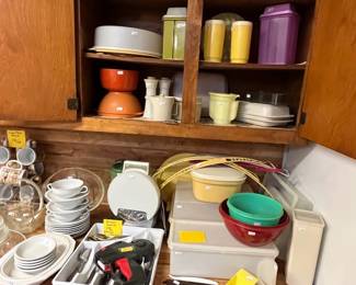 More Tupperware