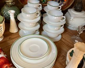 HAZEL ATLAS "MODERNTONE PLATONITE" GREEN STRIPE DINNERWARE SET