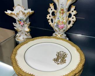 Vintage Porcelain Orlando Estate Auction