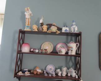 Tea Sets, figurines