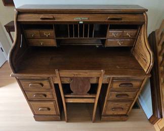 Oak Craft Roll Top Desk