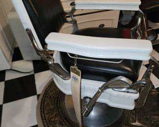 Antique Koken Barber chair