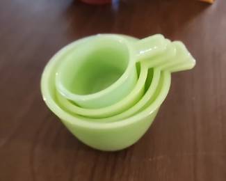 Jadeite measuring cups