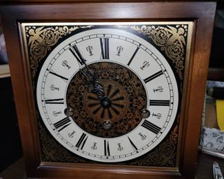 74 w. Haid two 121 jewels, mantle clock, West Germany