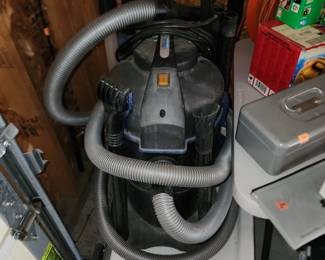 Oase pool vac with lots of attachments 