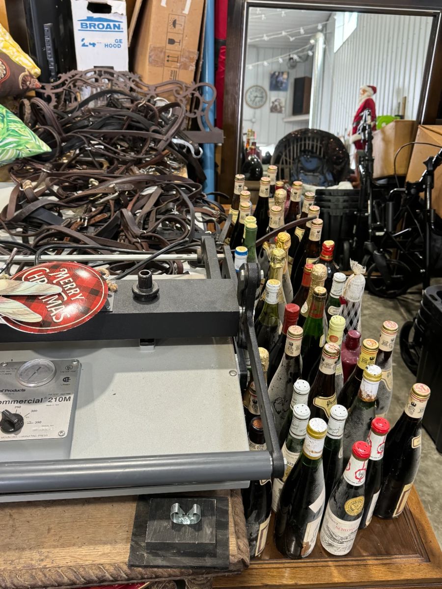 Estate Sale Cottage Grove starts on 5/3/2024