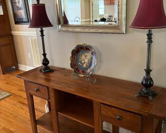 Broyhill sofa table 